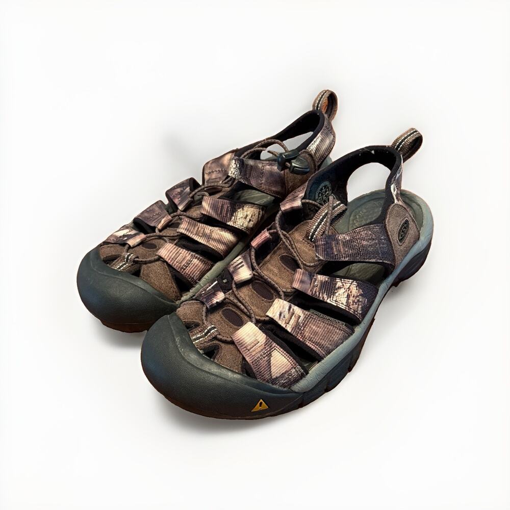Keen Newport Closed Toe Water Sandals Men’s 9 Camo